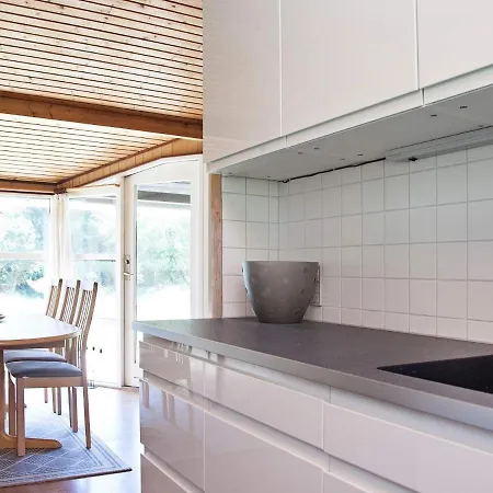 Ferienhaus 4 Person In Bl Vand Blåvand