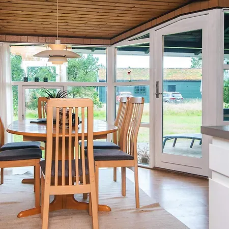 Ferienhaus 4 Person In Bl Vand Blåvand