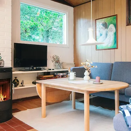 4 Person In Bl Vand Ferienhaus